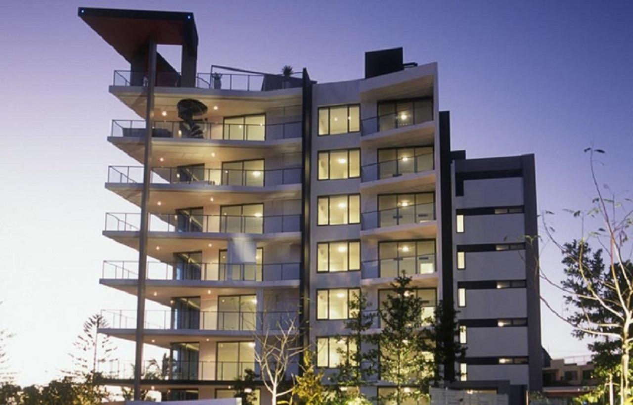 Waters Edge On The Broadwater Apartment